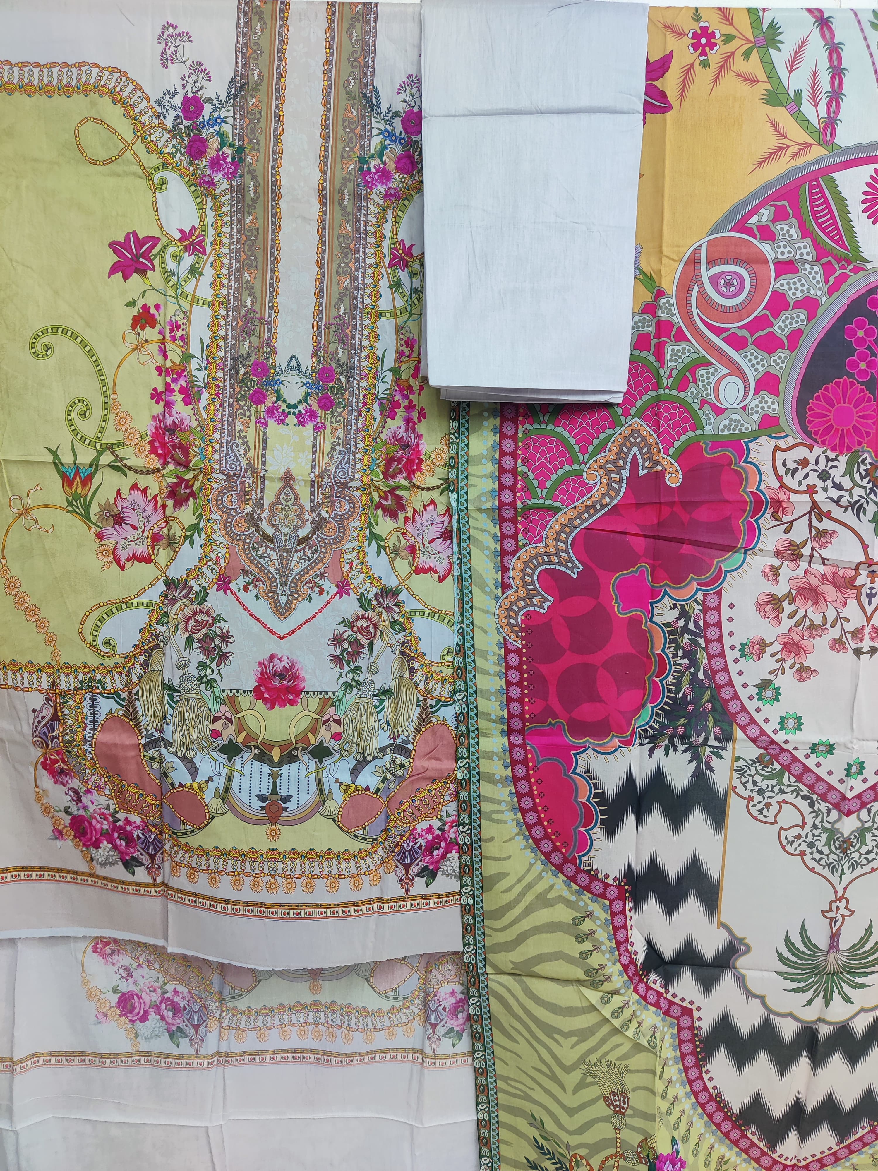 Pakistani Three Piece